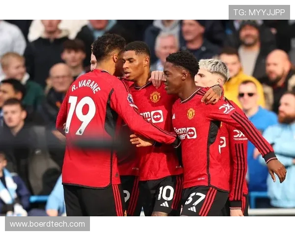 迪克逊：曼联球员中只有B费能在阿森纳首发担任核心角色